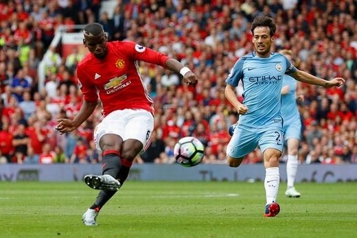 Phong độ của Pogba khiến Gerrard phát hoảng!