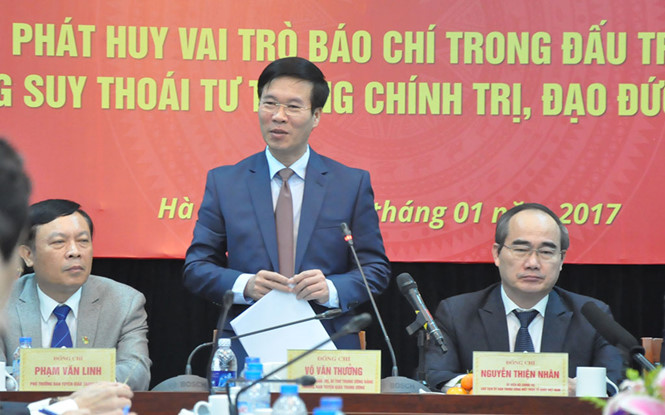 Báo chí phải &quot;phò chính - trừ tà&quot;