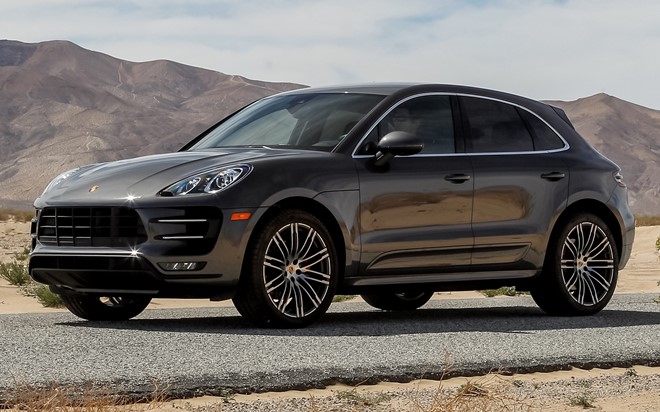 Porsche Macan Turbo nhỏ nhưng mạnh mẽ. 