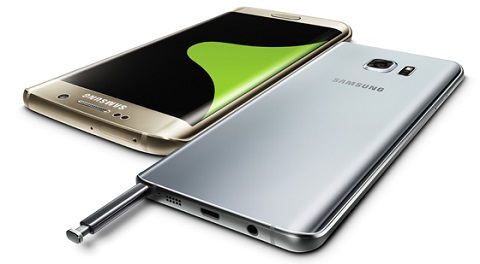 4. Samsung Galaxy S8. Galaxy Note 7 phát hành tháng 8/2016 hứa hẹn doanh số kỷ lục cho đại gia công nghệ Hàn Quốc, Samsung, nhưng những vụ nổ xảy ra liên tiếp đã khiến phablet này buộc phải cấm lưu thông trên thị trường. Đây thực sự là một cú giáng mạnh vào thương hiệu Samsung. Galaxy S8 sẽ phải là siêu phẩm khôi phục lòng tin của người tiêu dùng: không có nút Home và jack, Bluetooth 5.0, dung lượng 256GB, 6GB RAM, camera cải tiến, pin 4200 mAh... Dự kiến phát hành: ra mắt cuối tháng 2 tại sự kiện Mobile World Congress ở Barcelona (Đức). Như thường lệ, thời gian phát hành của S8 vào đầu tháng 3. Tuy nhiên, cũng có tin đồn khác là tháng 4 tới tại New York (Mỹ).