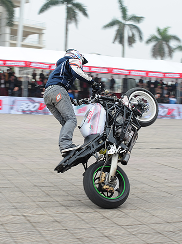 Motul Stunt Fest 2017 có sự tham gia của stunter đến từ các nước láng giềng như Campuchia và Thái Lan