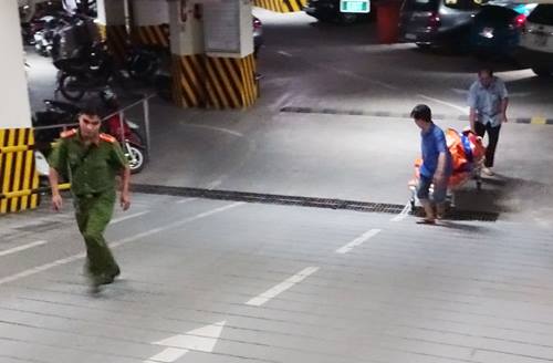 Thi thể nữ sinh lớp 9 trong thùng xốp ở chung cư Sài Gòn