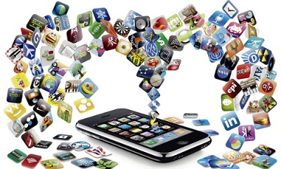 Thời gian online trên mạng xã hội tăng 4 lần trong năm 2016!