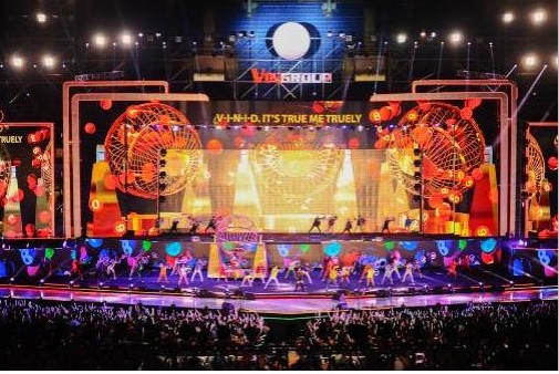 Đại hỷ xuân 2017- Show kỷ lục &quot;thổi bay&quot; giá rét