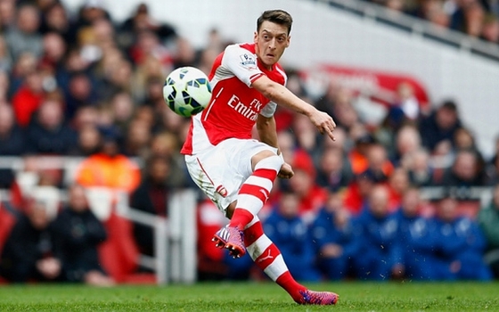 Vượt &quot;sao&quot; Real, Ozil lần thứ 5 xuất sắc nhất nước Đức!