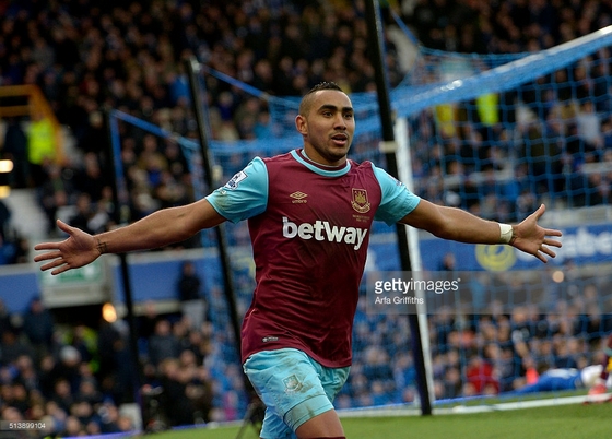 HLV Wenger phũ phàng chặn cửa đến Arsenal của Payet!