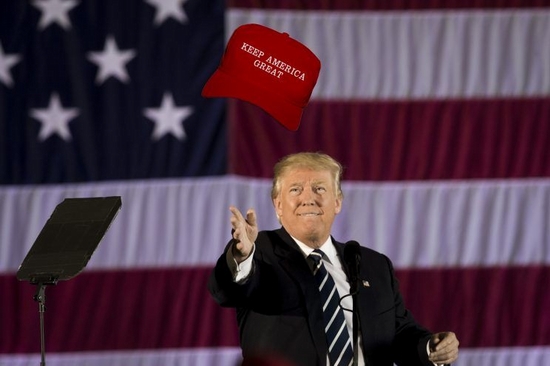 Ông Donald Trump