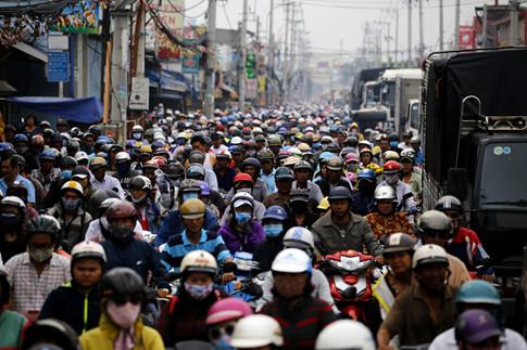 Kẹt xe khủng khiếp hơn 7 km ở cửa ngõ TP. Hồ Chí Minh