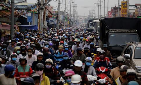 Kẹt xe hơn 7km suốt 3 giờ đồng hồ trên Quốc lộ 50 16