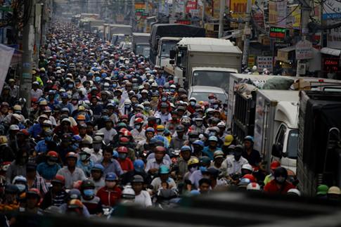 Kẹt xe hơn 7km suốt 3 giờ đồng hồ trên Quốc lộ 50 19