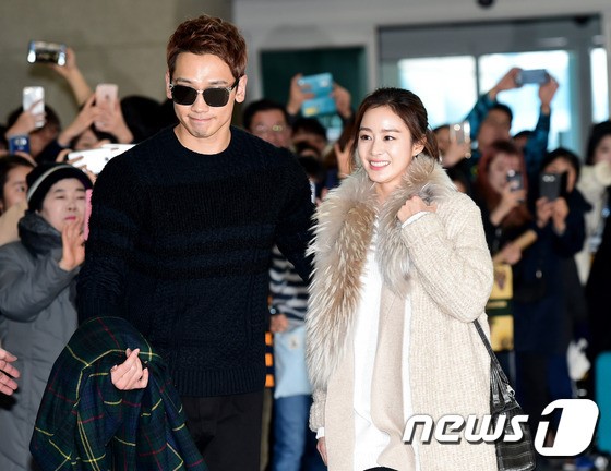 Kim Tae Hee va Bi Rain lan dau xuat hien sau dam cuoi hinh anh 8