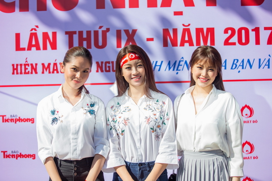 Á hậu Thùy Dung - Hoa hậu Mỹ Linh và Á hậu Diễm Trang