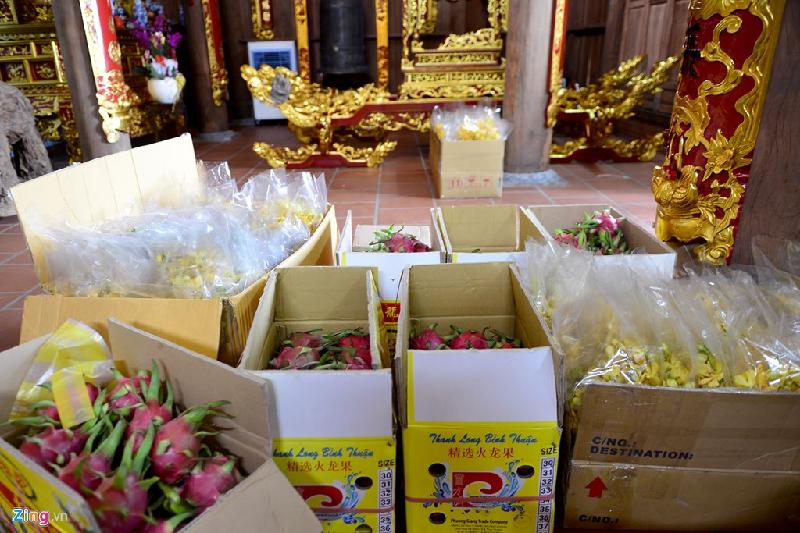 Nhà thờ Tổ của Hoài Linh được trang trí đón Tết Đinh Dậu hình ảnh 6 Nha tho To cua Hoai Linh duoc trang tri don Tet Dinh Dau hinh anh 6