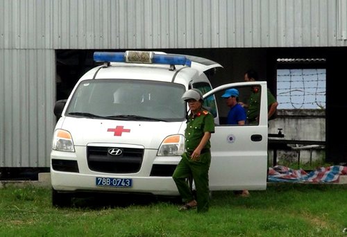 Phát hiện 5 công nhân tử vong dưới hầm nước mắm