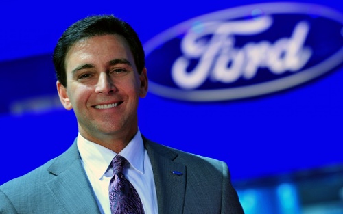Mark Fields - CEO của Ford khẳng định động thái này là “lá phiếu thể hiện sự tin tưởng” đối với Tổng thống đắc cử Mỹ Donald Trump
