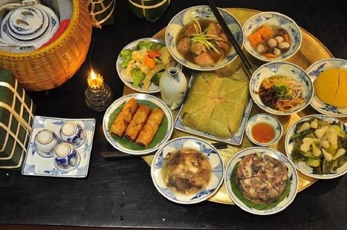 Hơi thở dân tộc trong từng mâm cơm ngày Tết