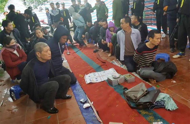 'Sới bạc' trong trang trại giữa Thủ đô bị triệt phá