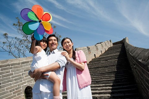 Tết xưa là về với gia đình, làng mạc. Tết nay nhiều người dân chọn đi du lịch để thay đổi không khí.