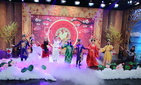 Gala Hài 2017 chính là món quà cuối năm dành tặng tất cả khán giả truyền hình để cùng chào đón một năm mới tràn đầy niềm vui, hạnh phúc. Chương trình sẽ đến với khán giả cả nước lúc 21g00 đêm giao thừa (27/01/2017) trên 3 kênh: HTV2, Giải Trí TV và Dramas.