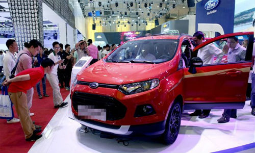 Xu hướng gom tiền mua ô tô đại hạ giá năm 2017