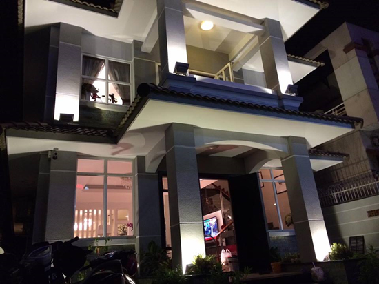 Nhà Cao Thái Sơn nhìn từ bên ngoài.
