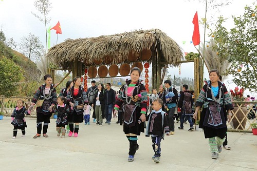 Tết Tây Bắc trên đỉnh Fansipan
