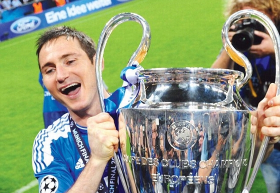 Tạm biệt Frank Lampard: Người chiến binh &quot;không phổi&quot;!