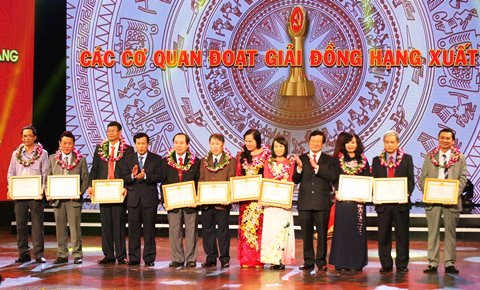 &quot;Chuyện như đùa ở Hải Dương&quot; nhận giải A Búa liềm vàng