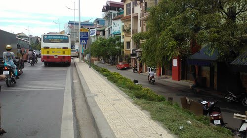 Hà Nội đề xuất hạ độ cao đê sông Hồng, mở thêm một làn xe