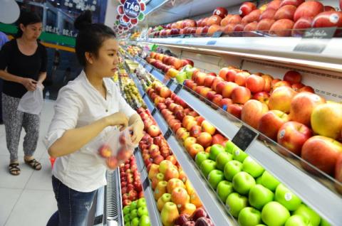Người Việt đổ tiền nhập trái cây nước mình cũng có