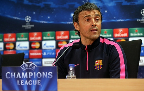 HLV Barca sắp &quot;bay ghế&quot; sau trận thua tệ hại trước PSG!