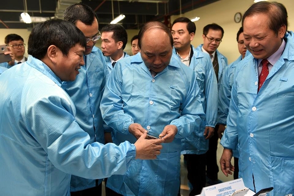 VNPT khẳng định năng lực sản xuất thiết bị đầu cuối cho lĩnh vực ngân hàng, thuế