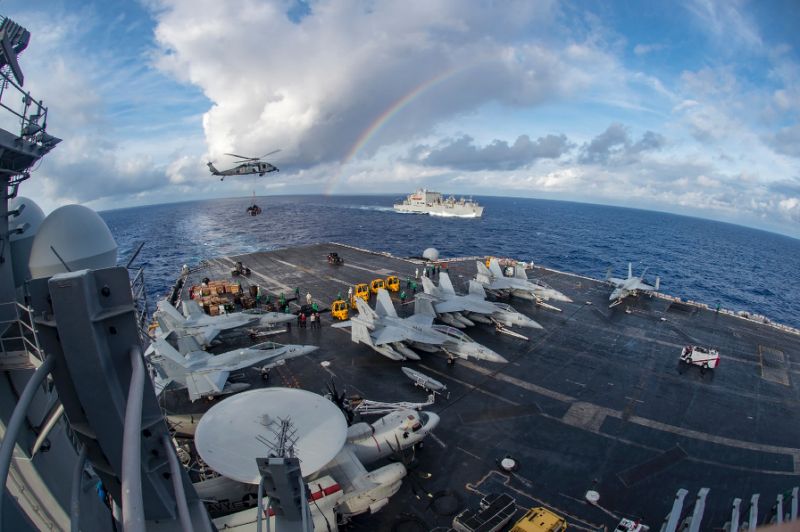 Tàu sân bay USS Carl Vinson