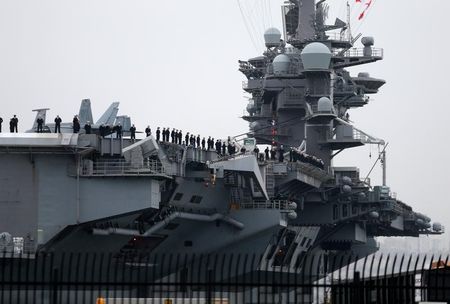 Tàu sân bay USS Carl Vinson