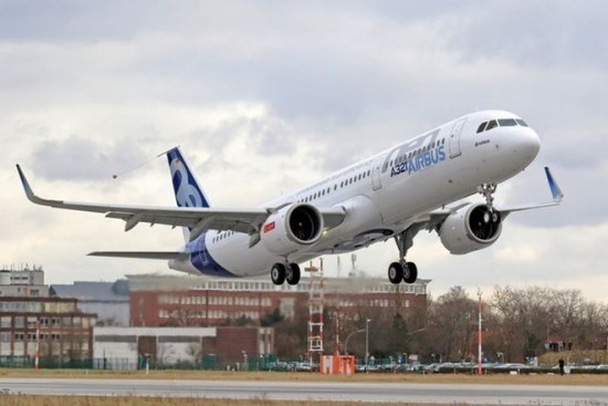 Cận cảnh máy bay Airbus A321neo Vietnam Airlines vừa thuê