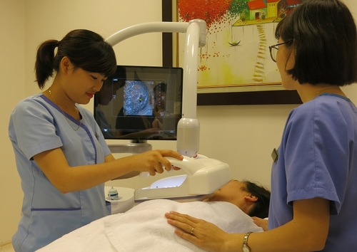 Với quyết tâm đạt đẳng cấp quốc tế, Vinmec đang triển khai mở rộng hợp tác quốc tế, nâng cao năng lực chuyên môn trong các lĩnh vực mũi nhọn như ung thu, ghép tạng, y học tái tạo 