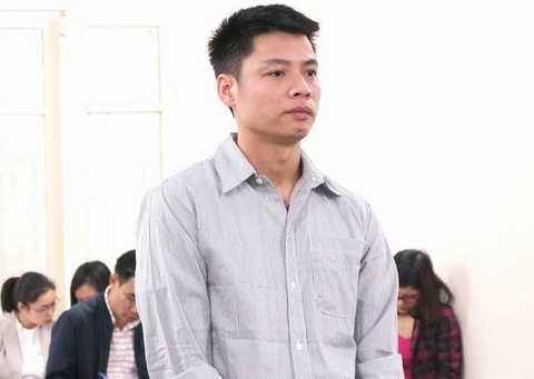 Thầy giáo điển trai đi cướp giật