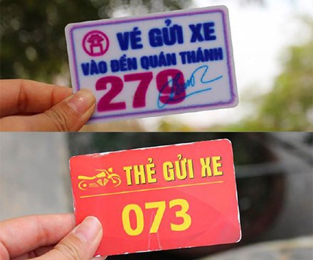       “Vé gửi xe ở những di tích văn hóa luôn chỉ có số mà không có thông tin về giá, cơ quan chịu trách nhiệm”.