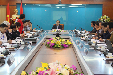 Toàn cảnh buổi làm việc.
