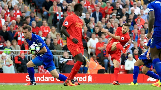 Lallana ghi bàn thắng rất đẹp vào lưới Leicester
