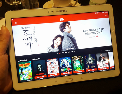 Người dùng có thể sử dụng dịch vụ trên các thiết bị di động như máy tính bảng, smartphone, máy tính xách tay