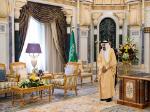 Cuộc sống xa hoa của quốc vương Saudi Arabia tại quê nhà