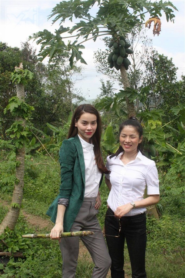 Vô cùng thân thiết ở đời thường... 