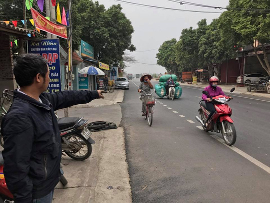 Đoạn đường xảy ra vụ tai nạn giữa xe taxi và xe máy do chị Ng. T.D. điều khiển