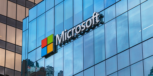 Vị trí thứ 8: Microsoft - Hãng phần mềm khổng lồ Microsoft được thành lập cách đây hơn 4 thập niên, vào năm 1975. Thu nhập trung bình: 269.000 USD. Lương trung bình: 161.000 USD. Thu nhập dao động trong khoảng: 163.000 USD-386.000 USD.