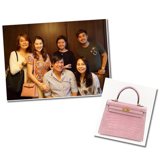 Cô mới tậu thêm chiếc Hermes màu hồng dễ thương