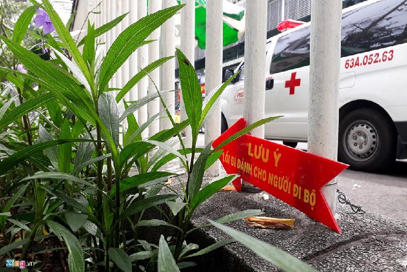 Ngoài các bảng 