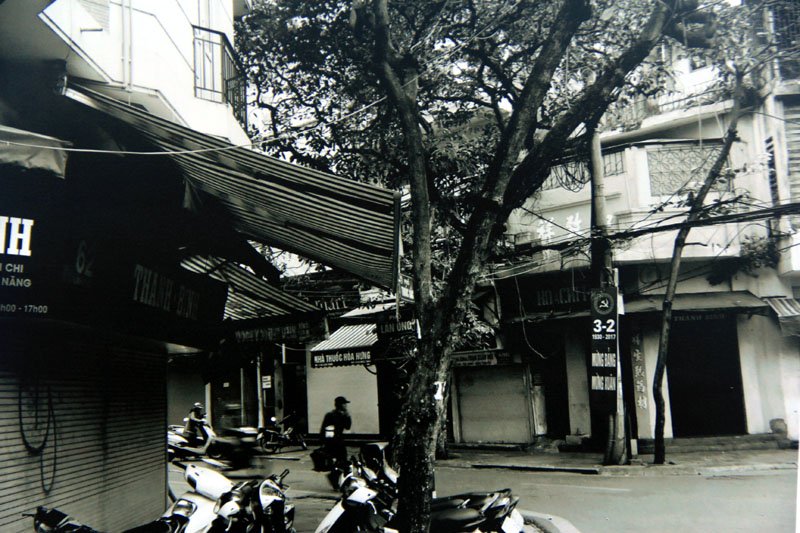 Góc phố Lãn Ông.