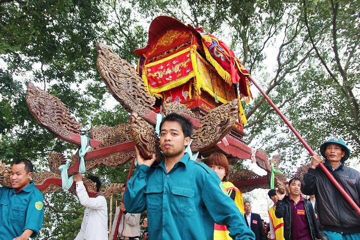Nháo nhào chui qua rào cướp phết Hiền Quan Nháo nhào chui qua rào cướp phết Hiền Quan