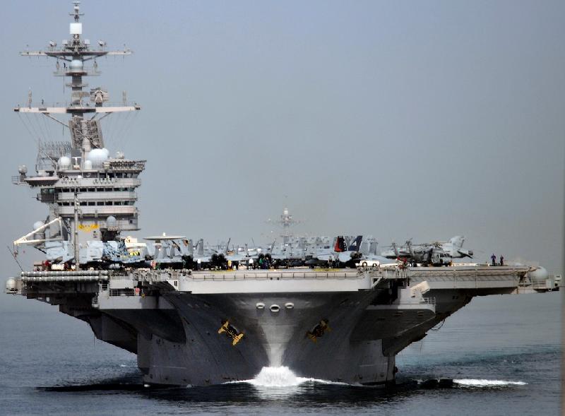 USS Carl Vinson là tàu sân bay thứ ba thuộc siêu hàng không mẫu hạm lớp Nimitz. Tàu được đặt tên Carl Vinson, đại biểu Quốc hội bang Georgia để ghi nhận những đóng góp của ông cho Hải quân Mỹ.